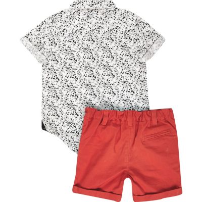 Mini boys white print shirt and shorts outfit